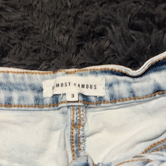 Almost Famous Distressed High Waist Jean Shorts Size 3 - Picture 3 of 5